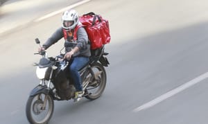 NOVA LEGISLAÇÃO ENTRE EM VIGOR PARA MOTOCICLISTAS COM ADICIONAL DE PERICULOSIDADE EM 30% imagem da postagem