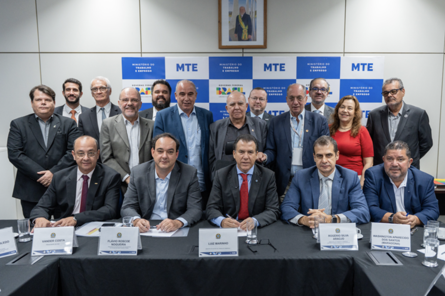 SOBRE A VIGÊNCIA DOS RISCOS PSICOSSOCIAIS DO TRABALHO